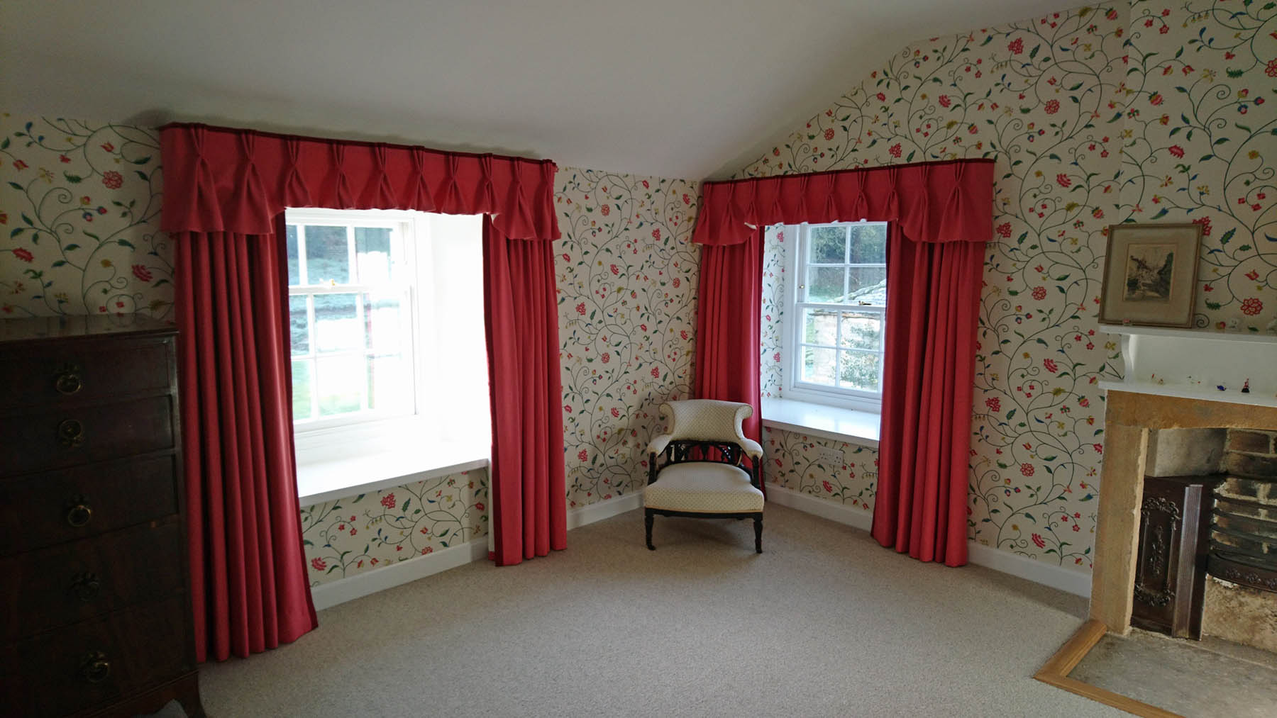 Valance with triple pleats