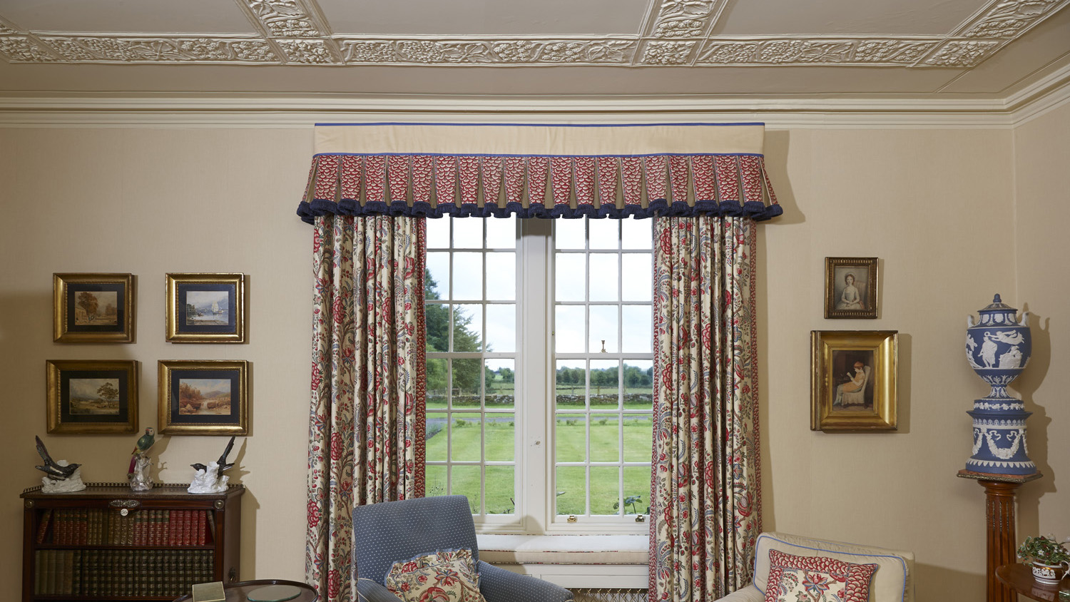 Box pleat valance with fringing and a deep top border